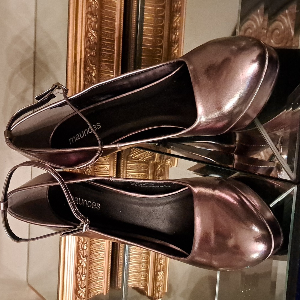 Maurices platform pumps
